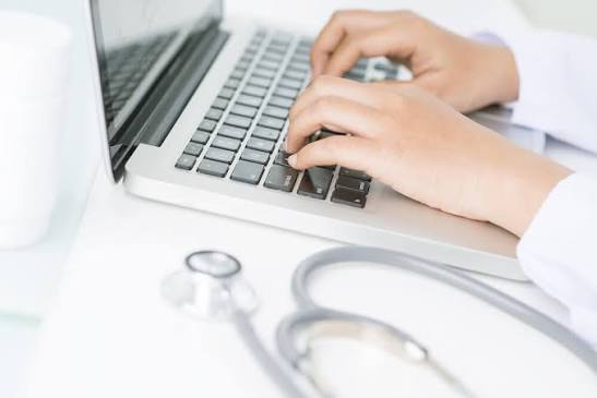 How Health Businesses Can Build a Credible Guest-Publishing Strategy